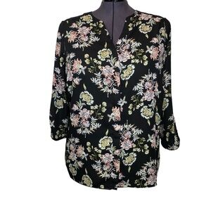 TERRA & SKY Women plus sz 14W Black floral hidden button up lightweight blouse